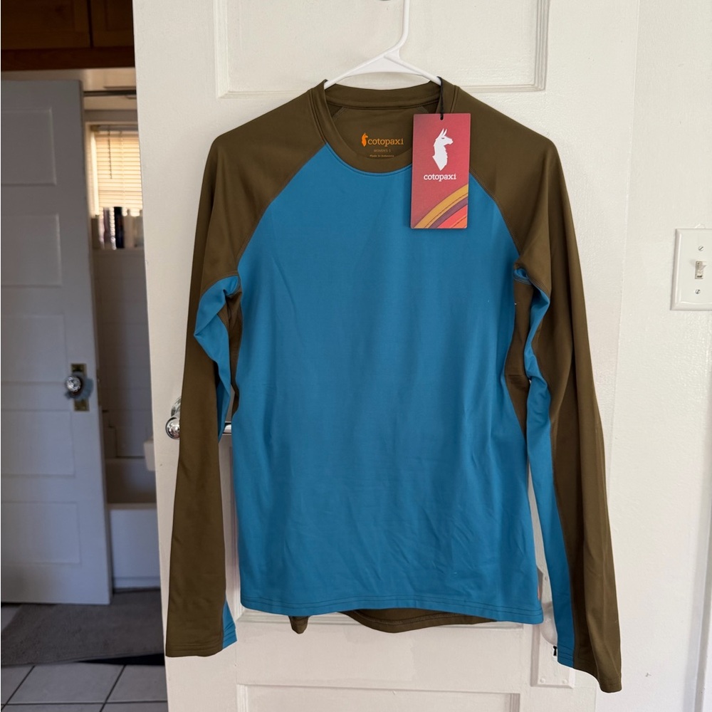 Cotopaxi Teal and Olive Long Sleeve Tee